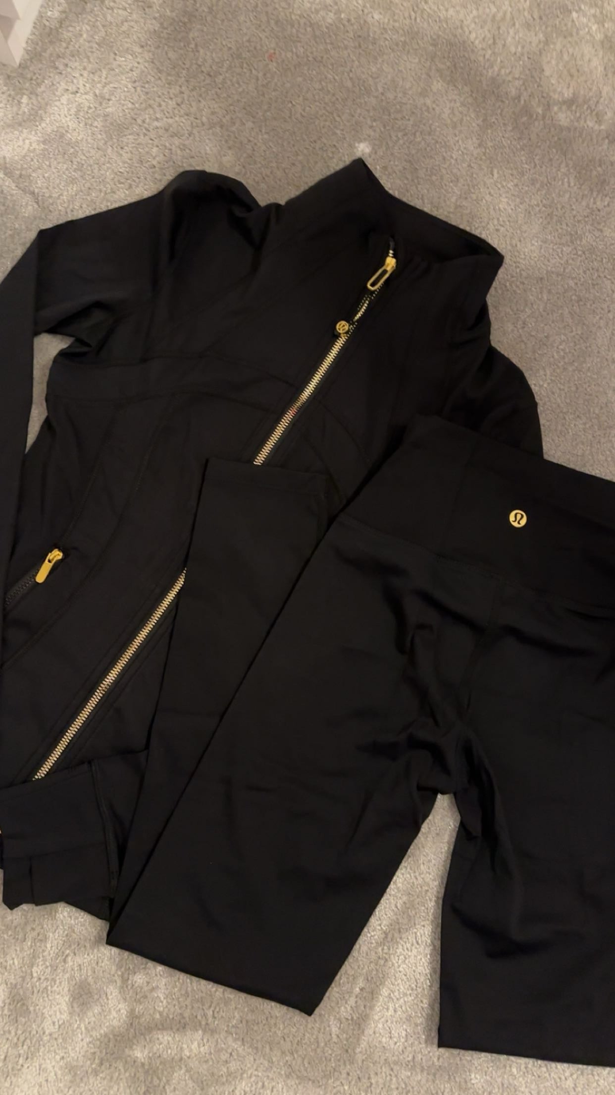 Women’s PRE ORDER define gold zipper jacket co-ord