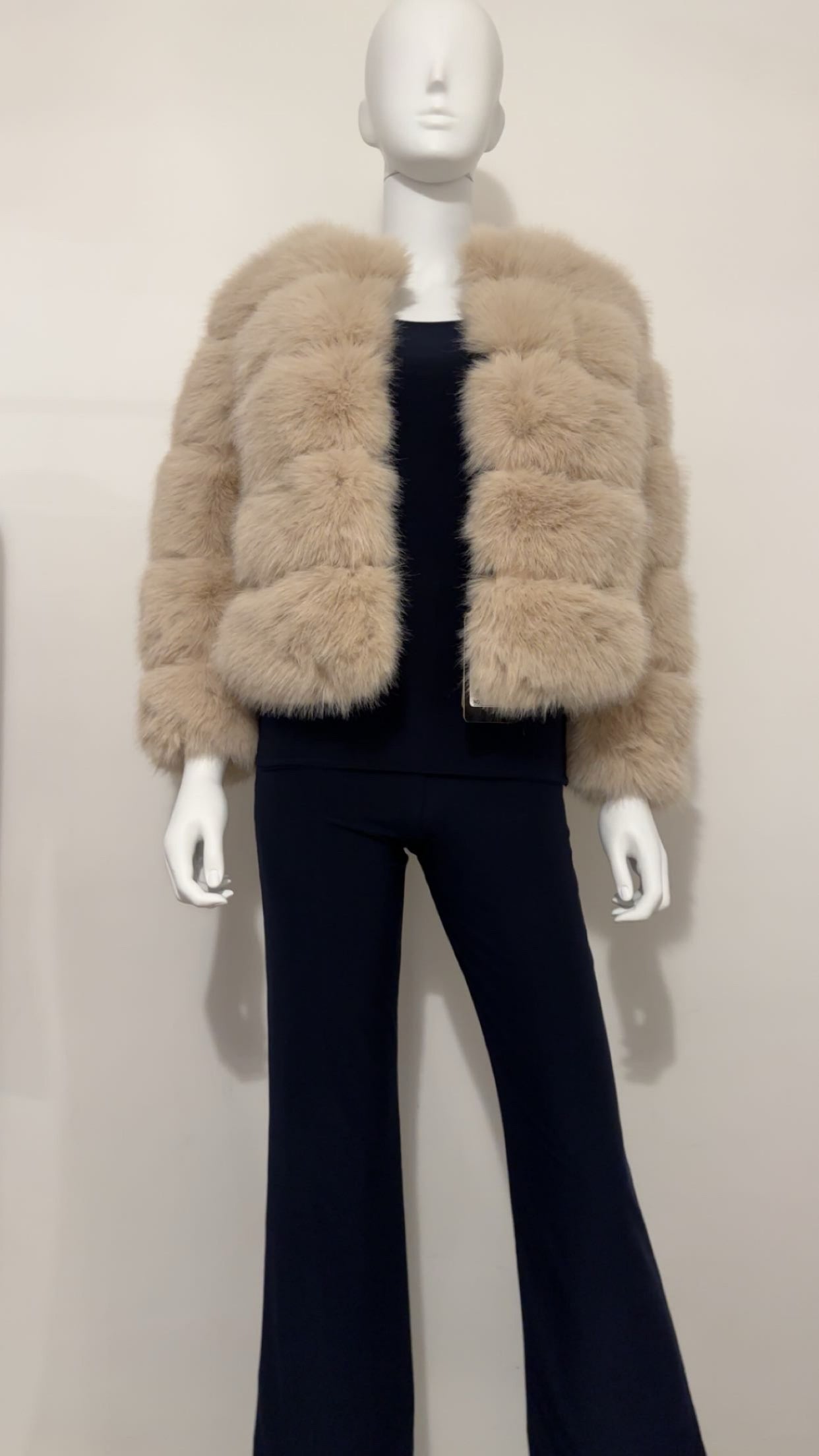 PRE ORDER FAUX FUR COAT