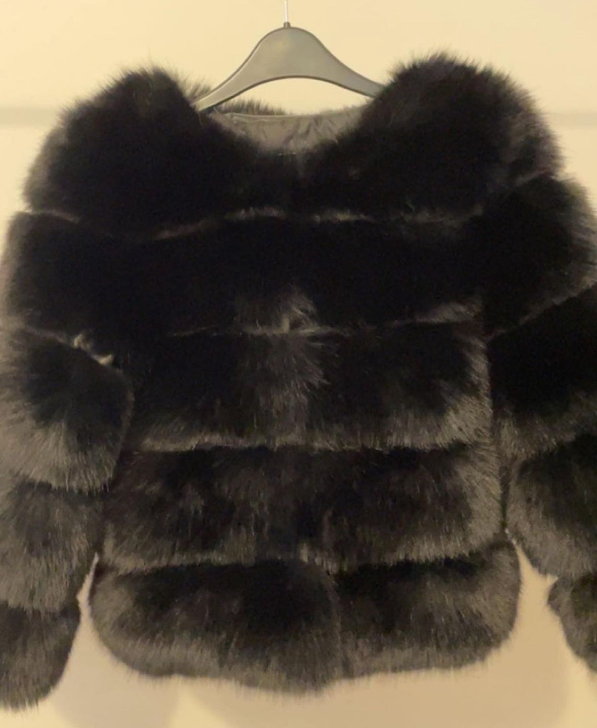 PRE ORDER FAUX FUR COAT